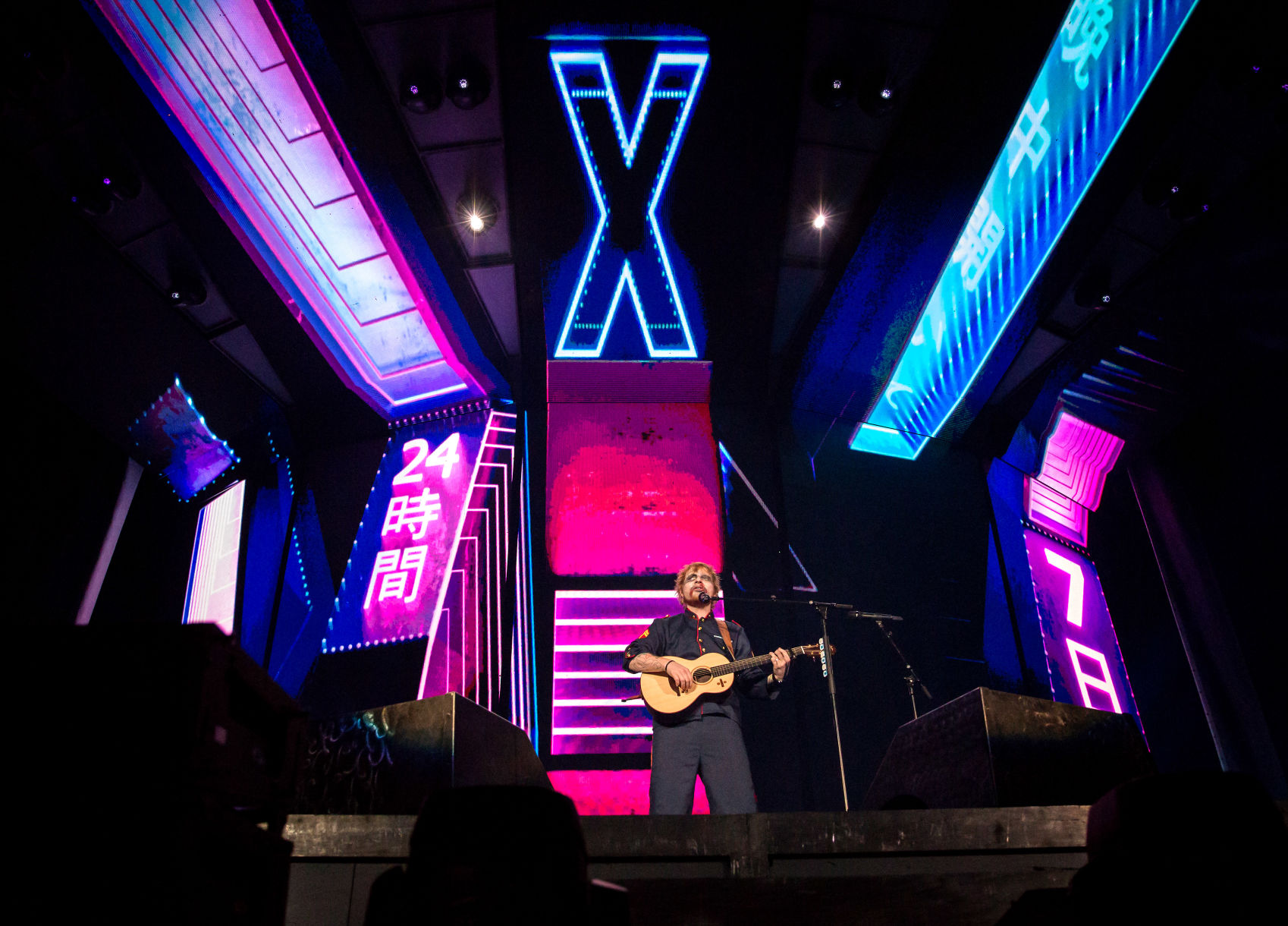 NO.edsheeran.epl1653.110218